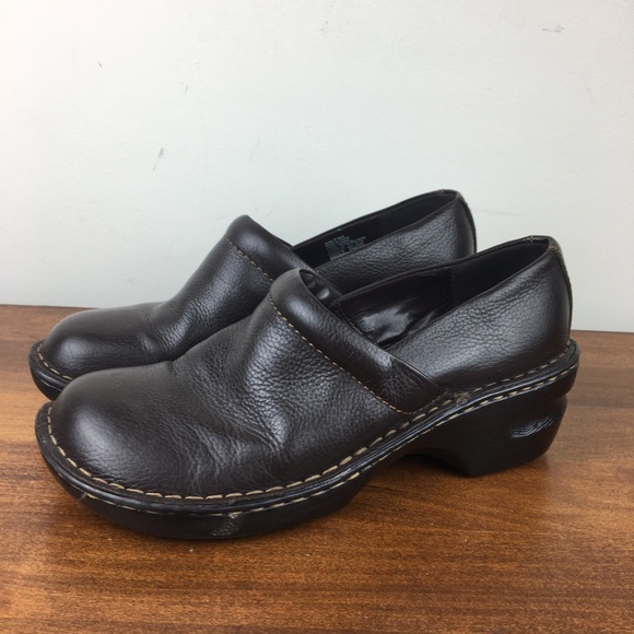 Sonoma Shoes - Sonoma Life Style Brown Clog Slip on Leather Shoes Women's Size 8 Med RN#73277.